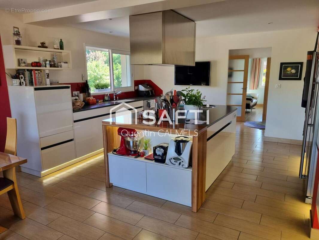 Photo 4 - Maison à SAINT-CHRISTOPHE-VALLON