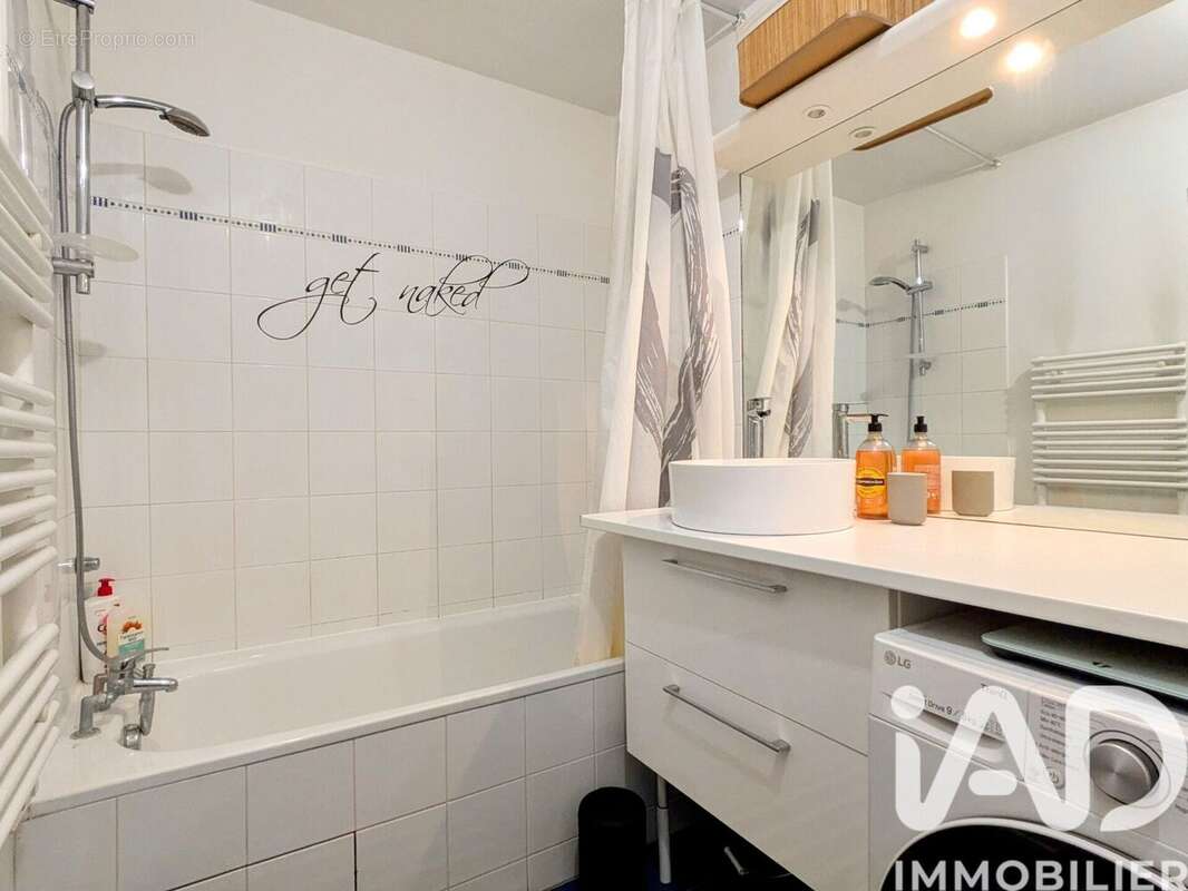 Photo 8 - Appartement à SAINT-DENIS