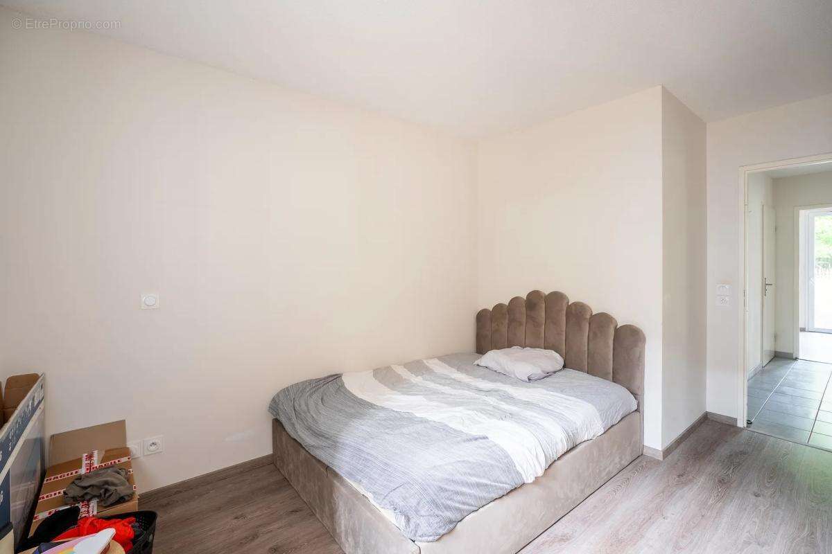 Appartement à VILLENAVE-D'ORNON