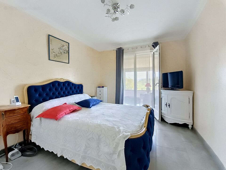 Maison à FLASSANS-SUR-ISSOLE