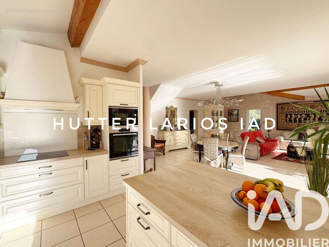 Photo 8 - Maison à LA CRAU