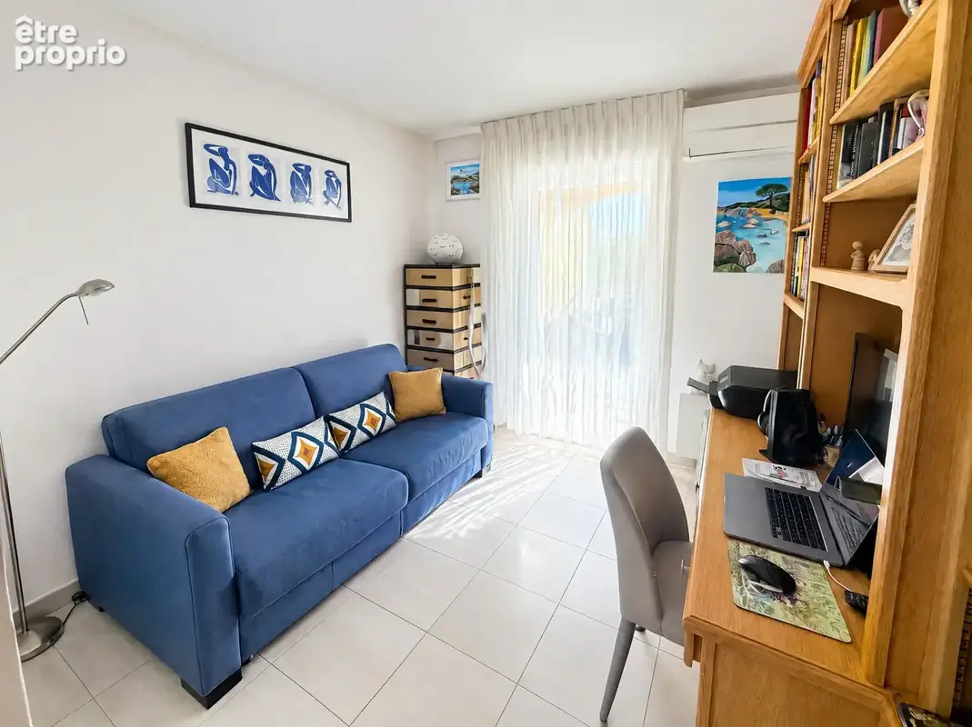DERNIER ETAGE, 47m2 de terrasses, vue jusqu'à la mer ! - photo 11