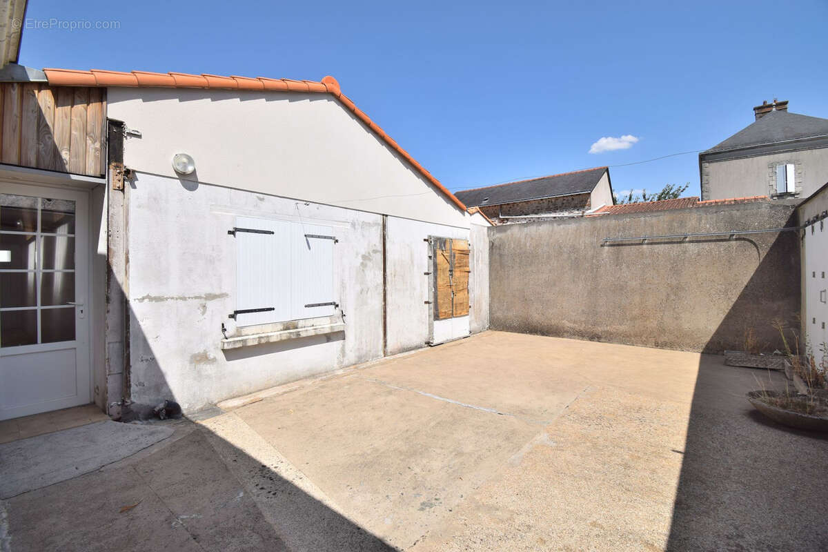 Maison d'habitation - photo 5