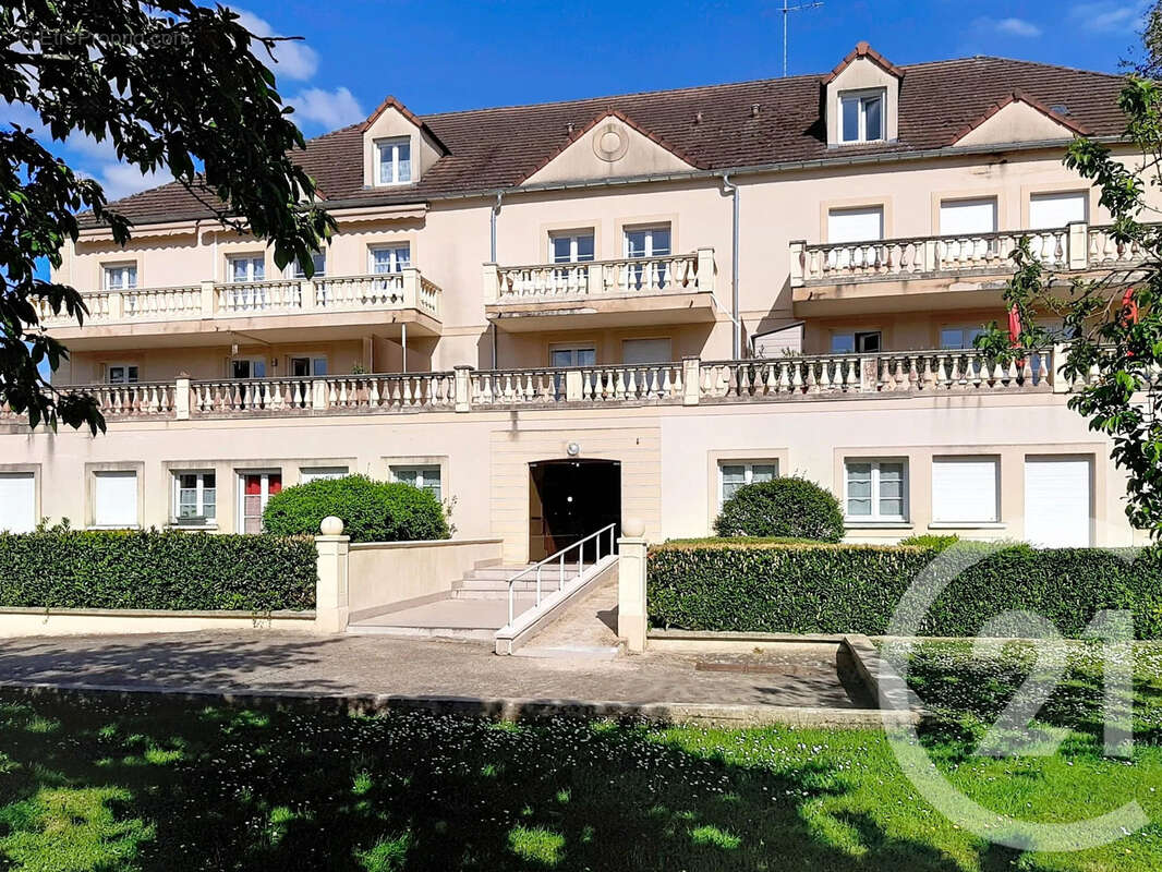 Appartement à SENS