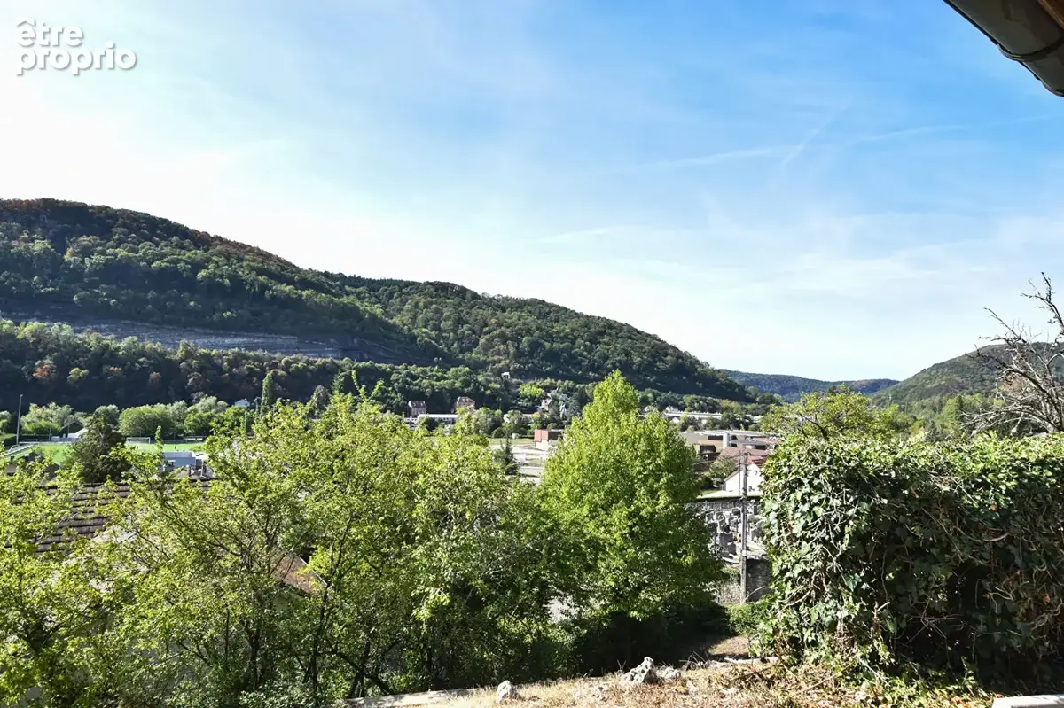 Maison 178 m2 quartier VELOTTE - Terrain 1680 m2 - photo 6