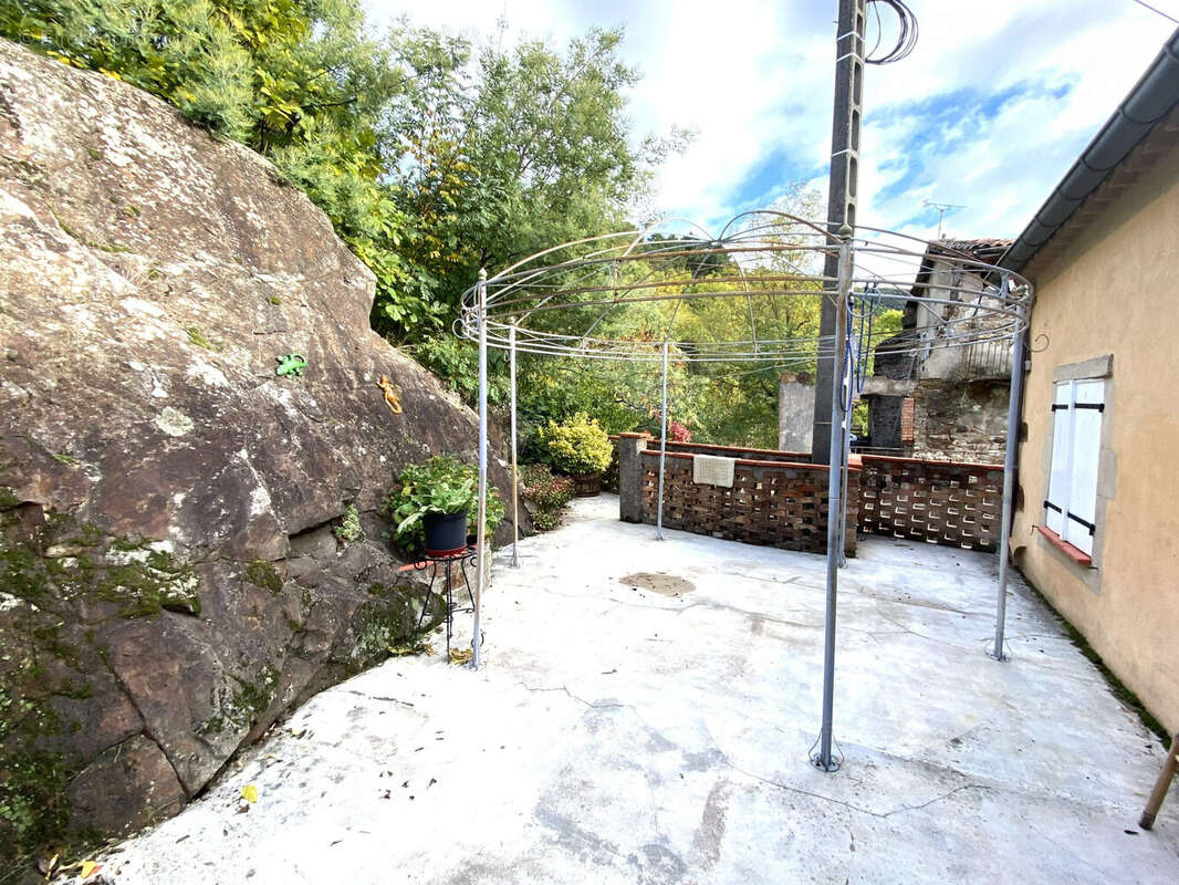 Maison 94 m² à Robiac-Rochessadoule  - photo 5