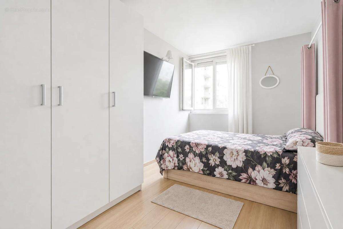 Appartement de 4 pièces de 67 m² à Rosny-sous-Bois - photo 5