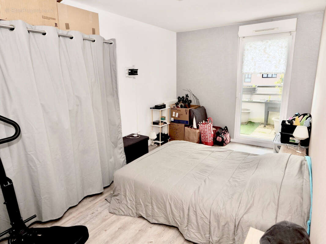 Appartement à DAMMARIE-LES-LYS