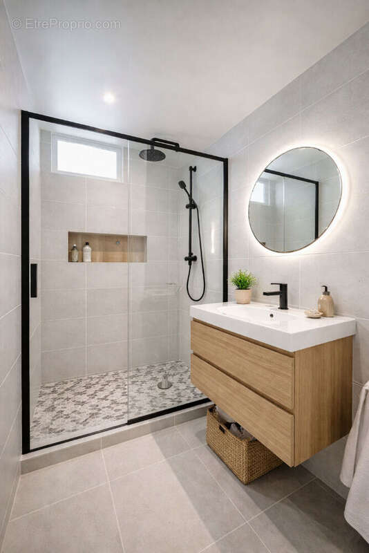 Appartement à CLICHY