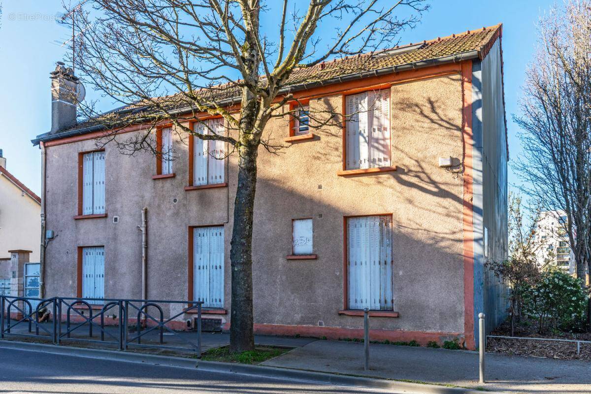 Appartement à CHOISY-LE-ROI
