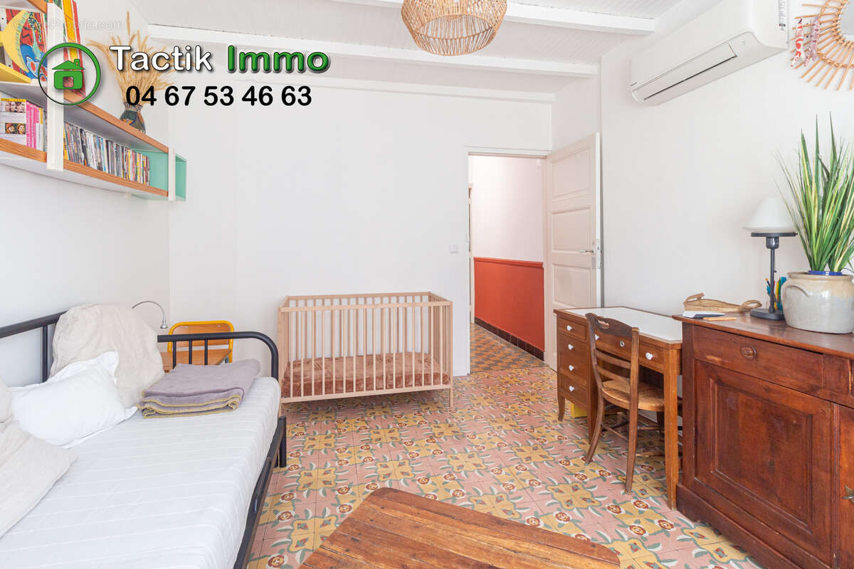 Sète, Quartier Haut, maison atypique, terrasse. - photo 13