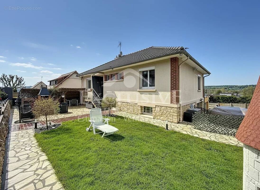 Maison à SAINT-ARNOULT