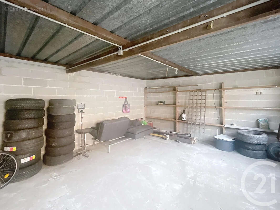 Maison à CHAMPILLON