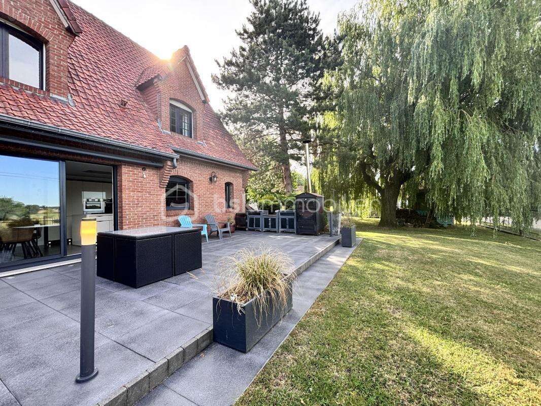 Maison à AUBRY-DU-HAINAUT