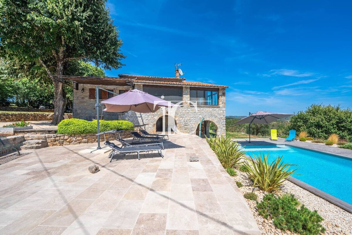 Maison à LARGENTIERE