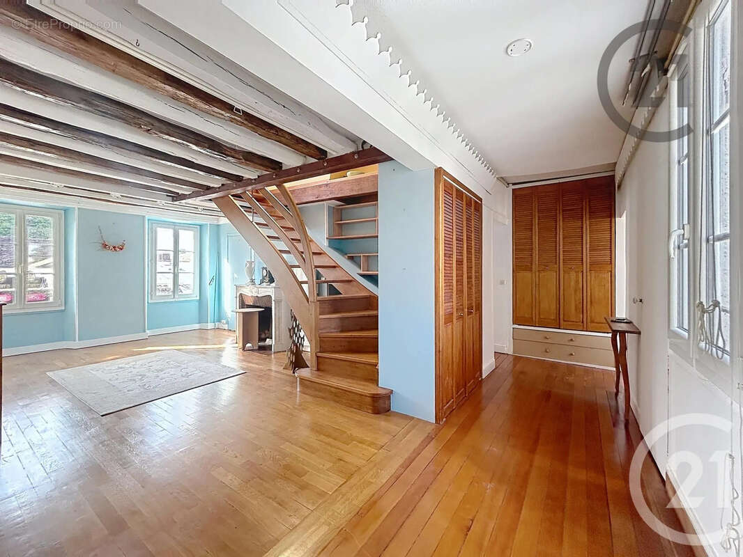 Appartement 108 m² à Fontainebleau  - photo 9