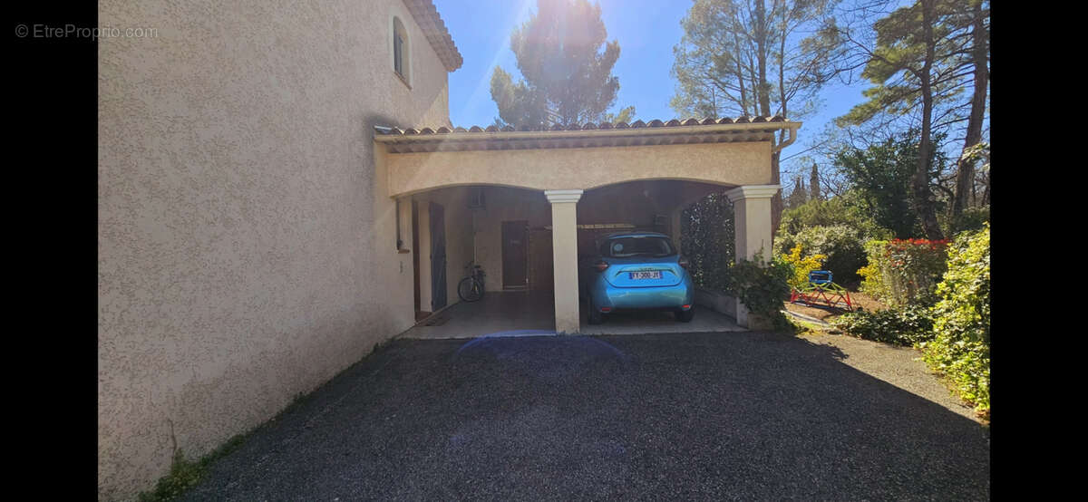 Maison à PEYMEINADE