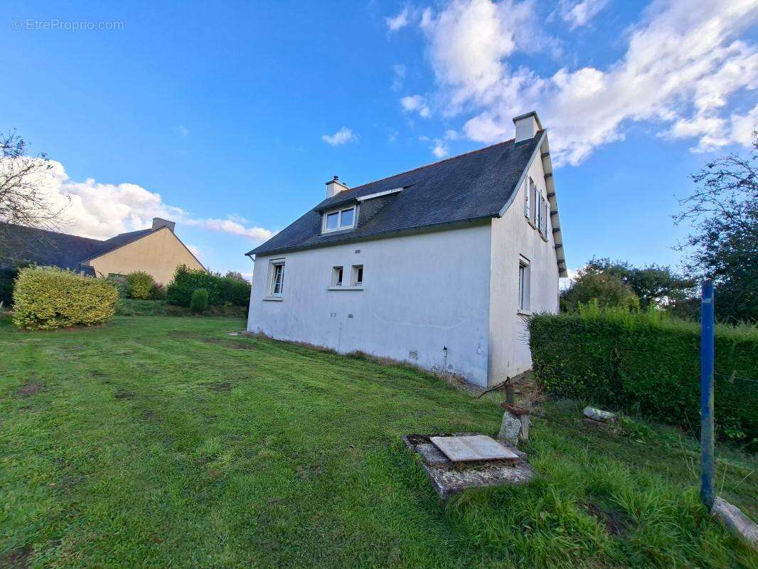 Maison à PLOUNERIN