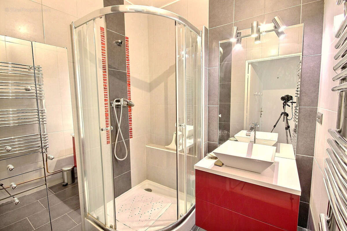 Appartement à FRESNES