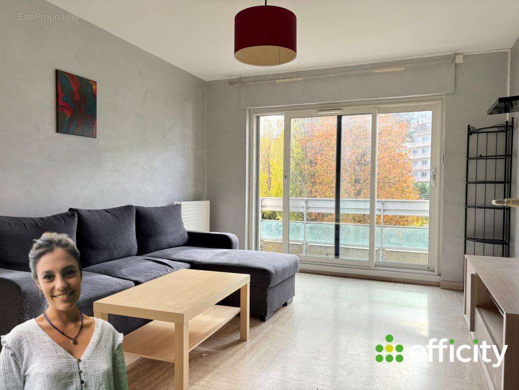 Appartement à SAINT-ETIENNE