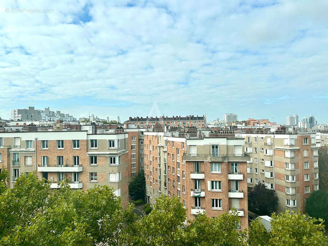 Appartement à PARIS-19E