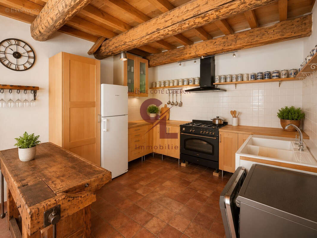 Maison à CHATEAURENARD