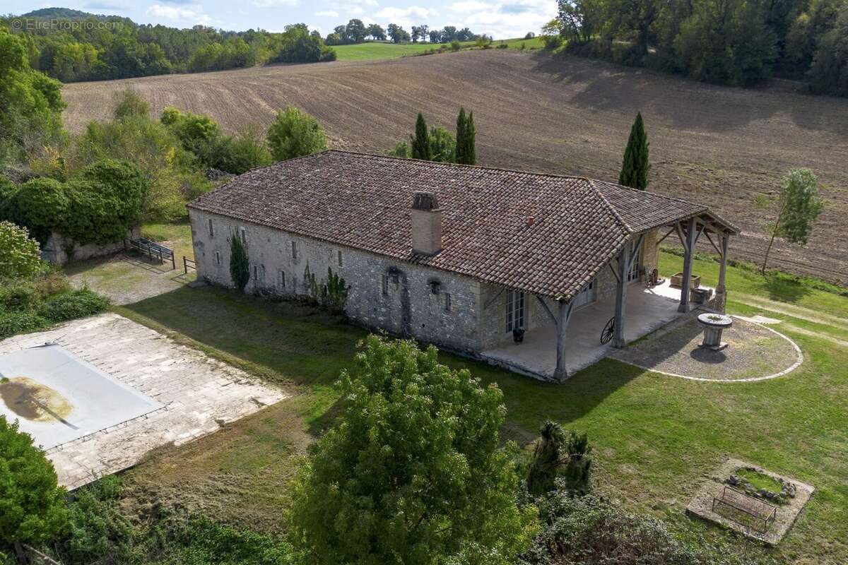 Maison à MONFLANQUIN