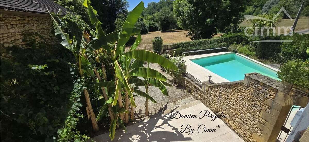 Maison à VALOJOULX
