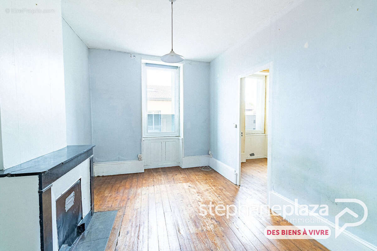 Appartement à BOURG-EN-BRESSE