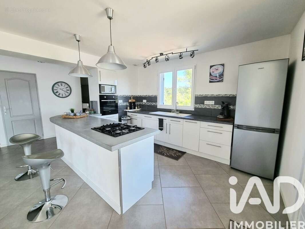 Photo 4 - Maison à CABASSE