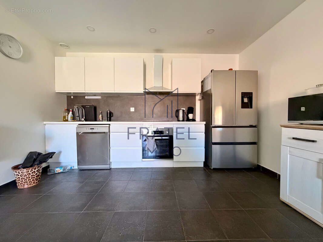Exclusivité ! T4 de 100m2 vendu loué - photo 3