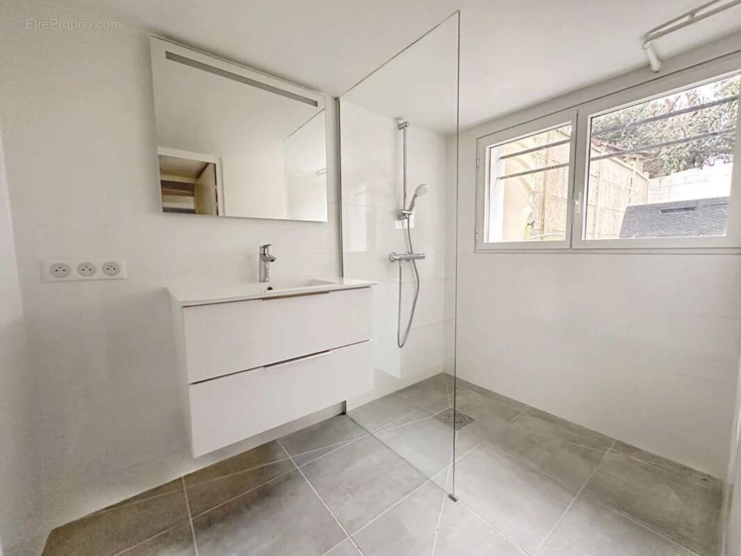 Maison à MONTMORENCY