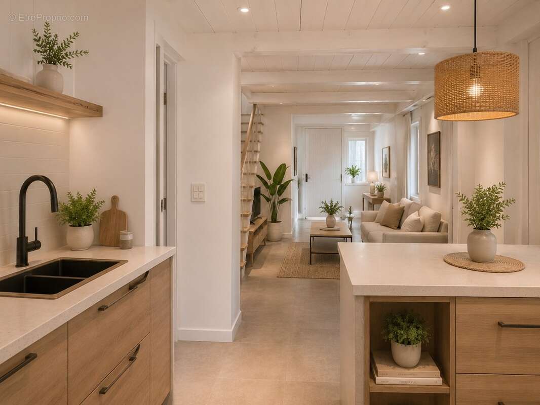 EN EXCLUSIVITÉ – Immeuble de rapport à rénover – Pointe-à-Pitre (971) - photo 4
