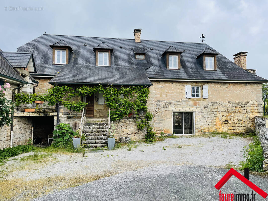 Maison à CHASTEAUX