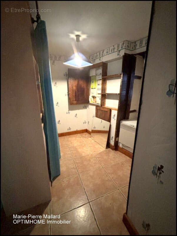 Maison familiale de 7 pièces à BOURGANEUF (23) - photo 14