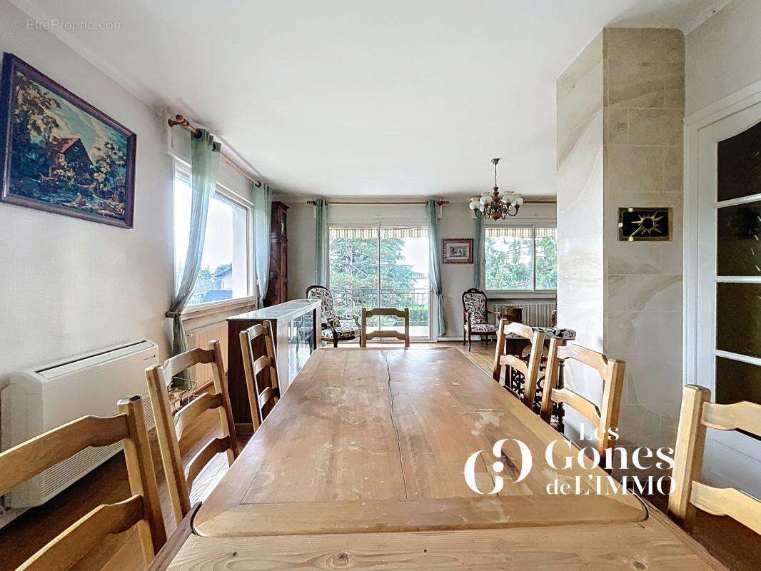 Maison à SAINT-CYR-AU-MONT-D'OR