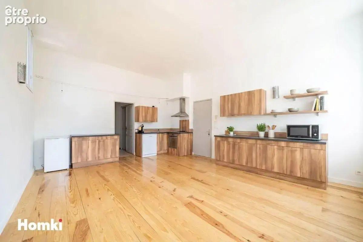 Appartement T3 de 62 m² à Avignon 84000, Rue Claude Granier - photo 4