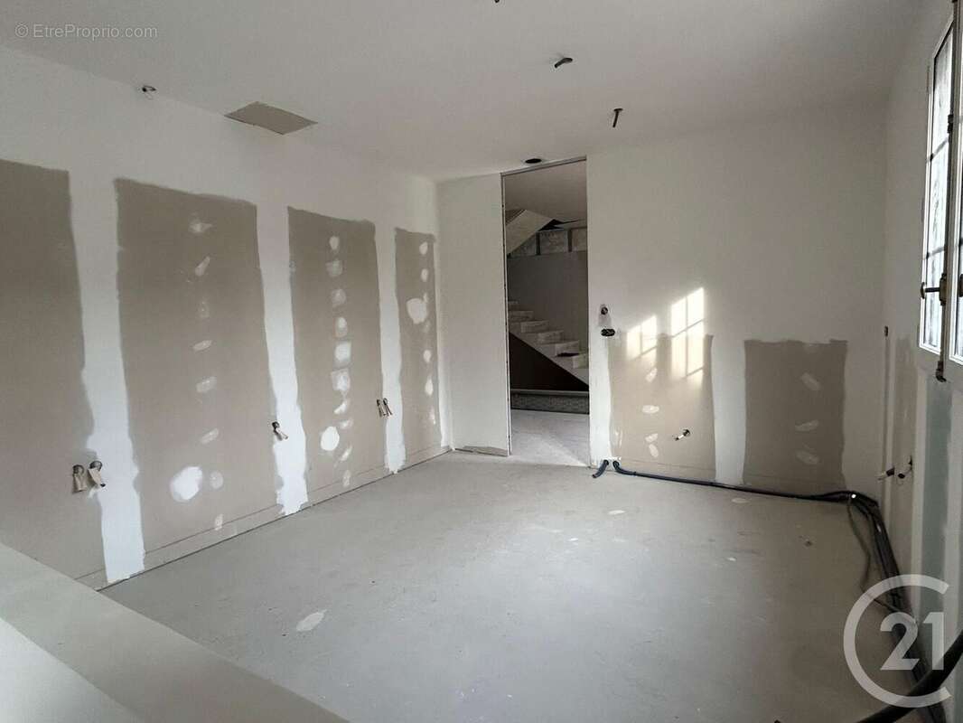 Photo 4 - Maison à REMERANGLES