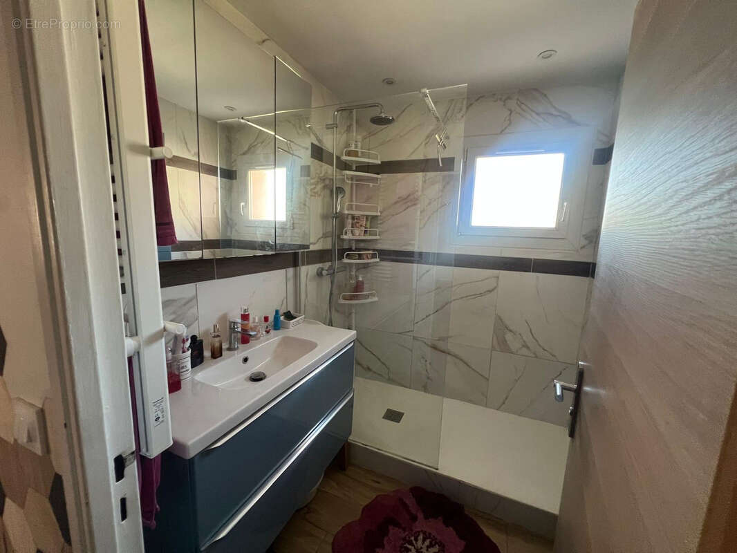 Appartement à LE PRADET