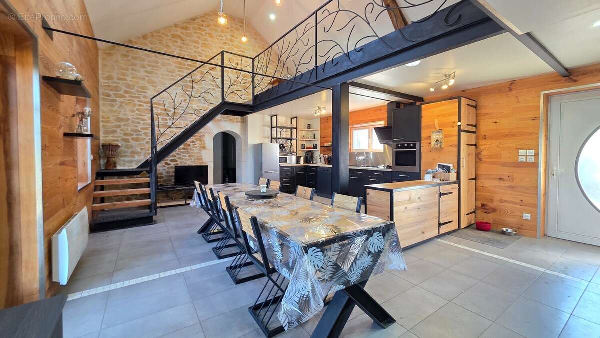 Maison à LODDES