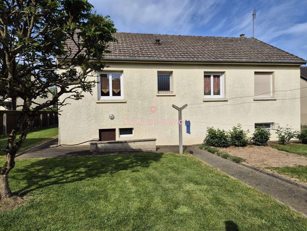 Maison 83 m² à Gorron  - photo 5