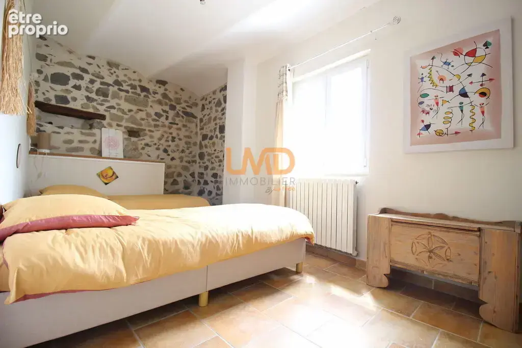 Propriété de caractère avec 2 gîtes, piscine et terrain construc - photo 5