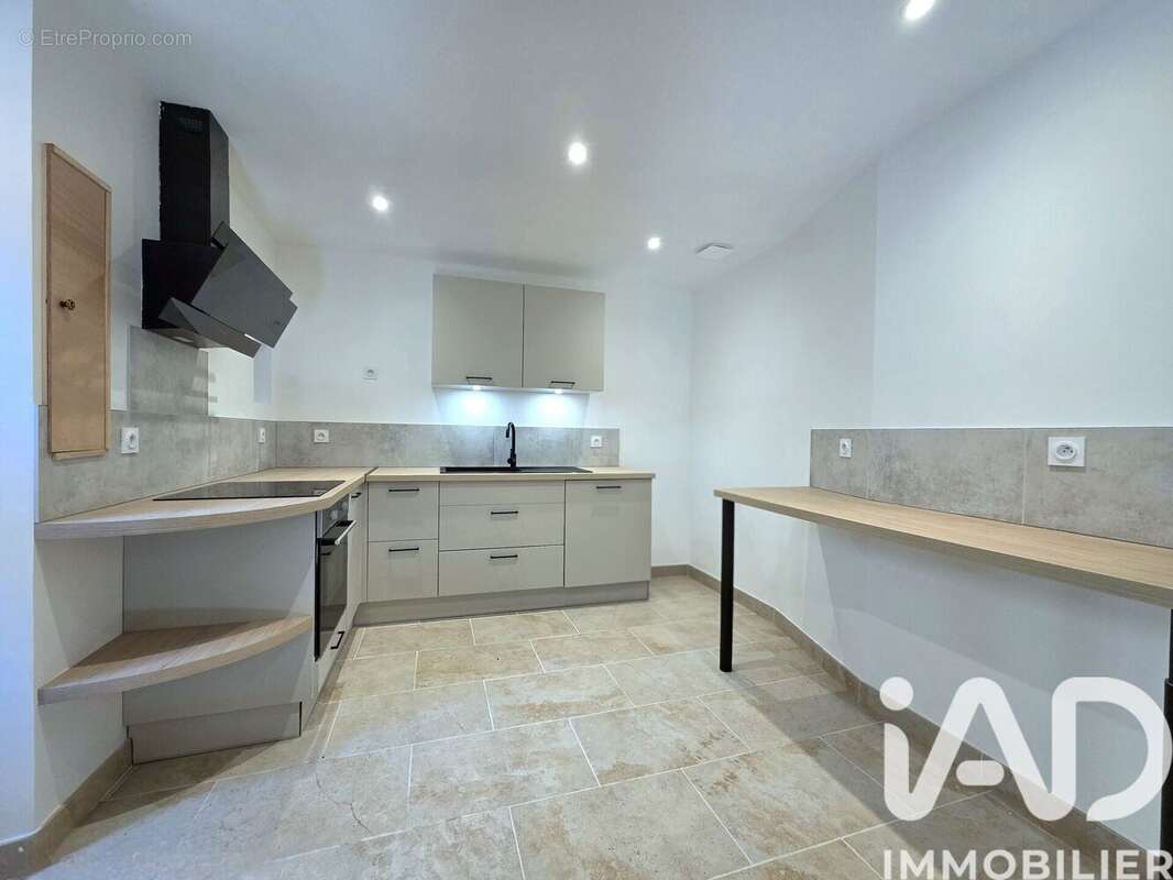 Photo 5 - Appartement à BAGNOLS-SUR-CEZE