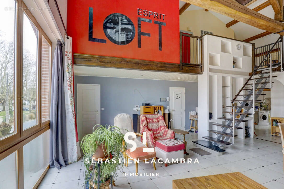 Maison à LISLE-SUR-TARN