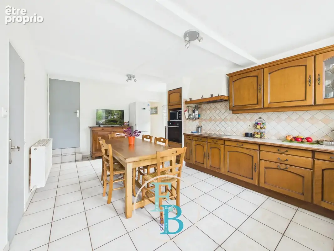 Maison en pierres de 150m² a basly - photo 5