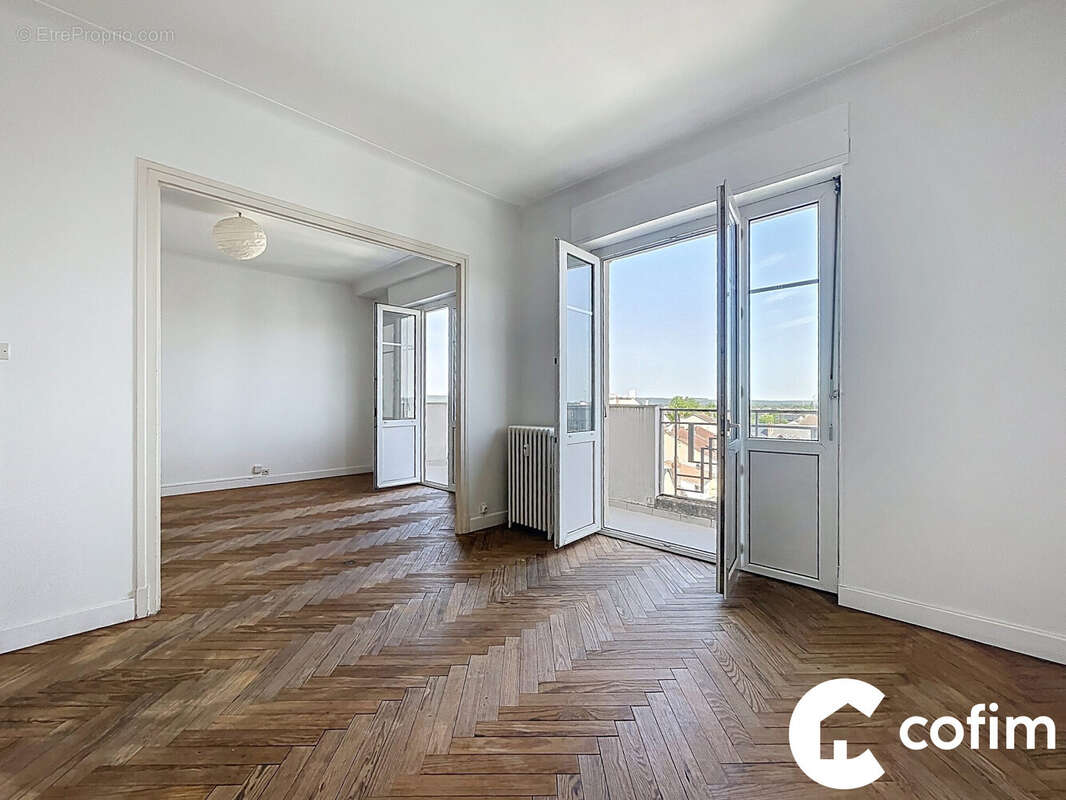 Appartement à TARBES