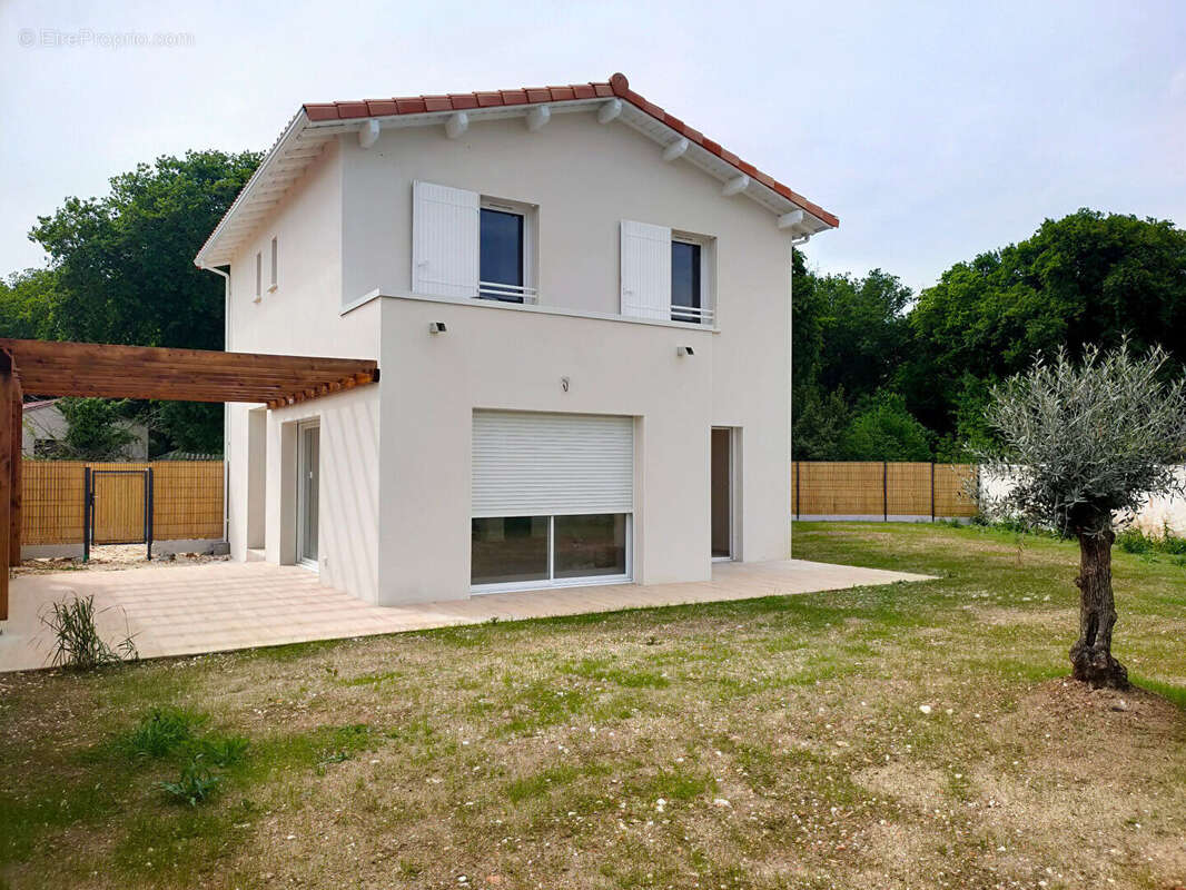 Maison à SAINT-PALAIS-SUR-MER