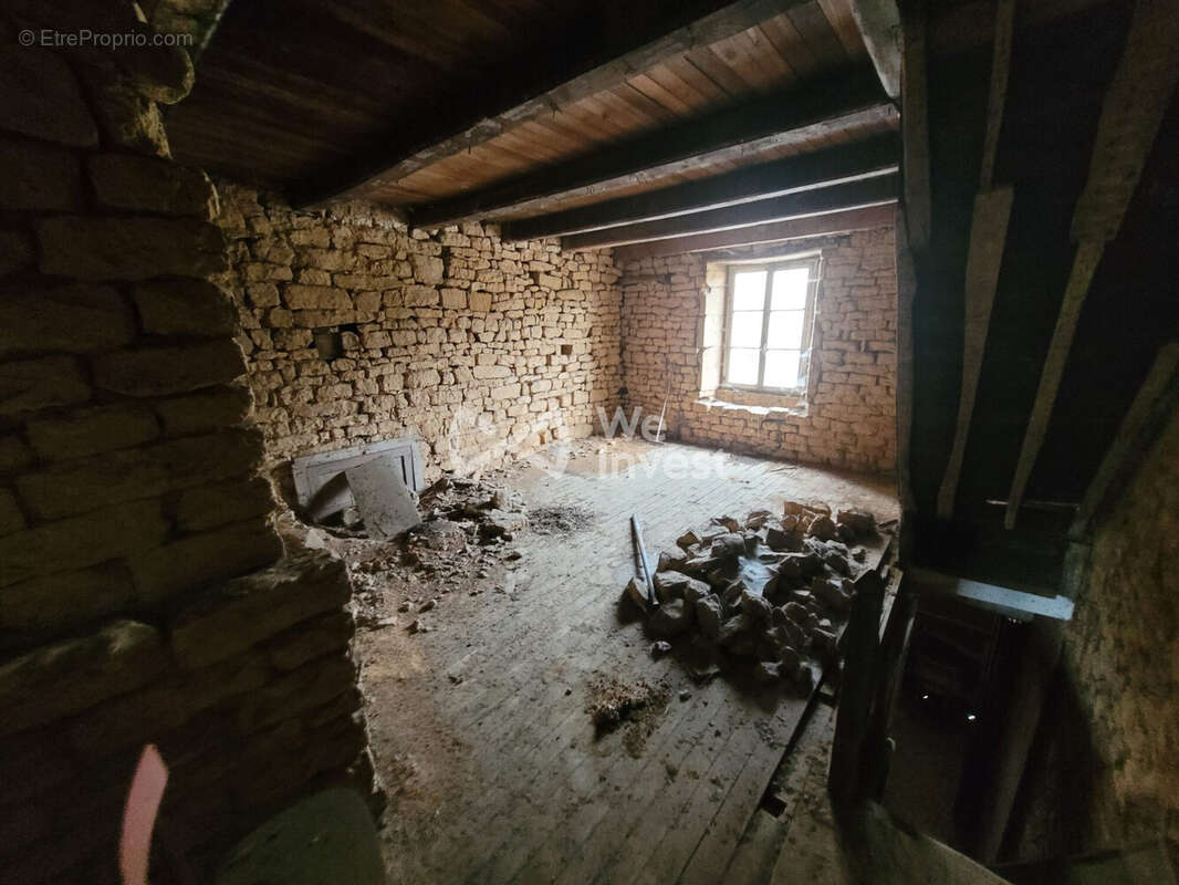 Maison à PUILLY-ET-CHARBEAUX