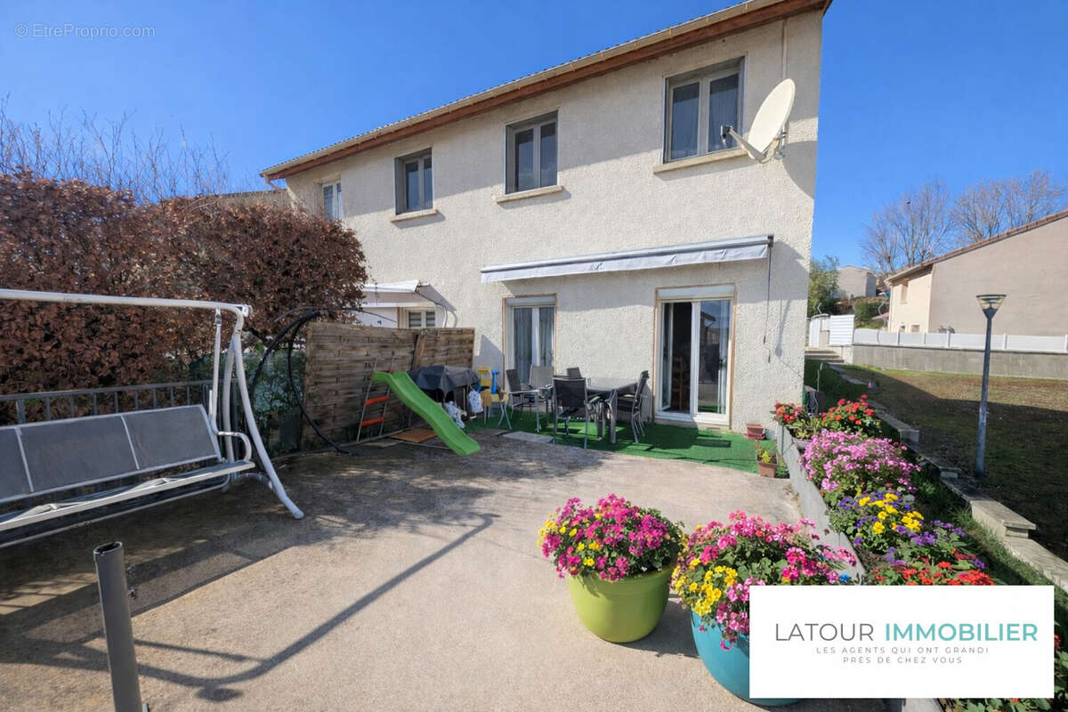 Maison à L'ISLE-D'ABEAU