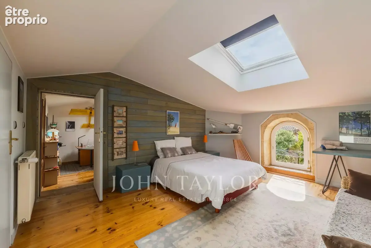 Maison familiale de caractère avec vue exceptionnelle – exclusivite john taylor bordeaux - photo 10
